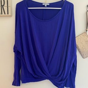 Knot long sleeve top